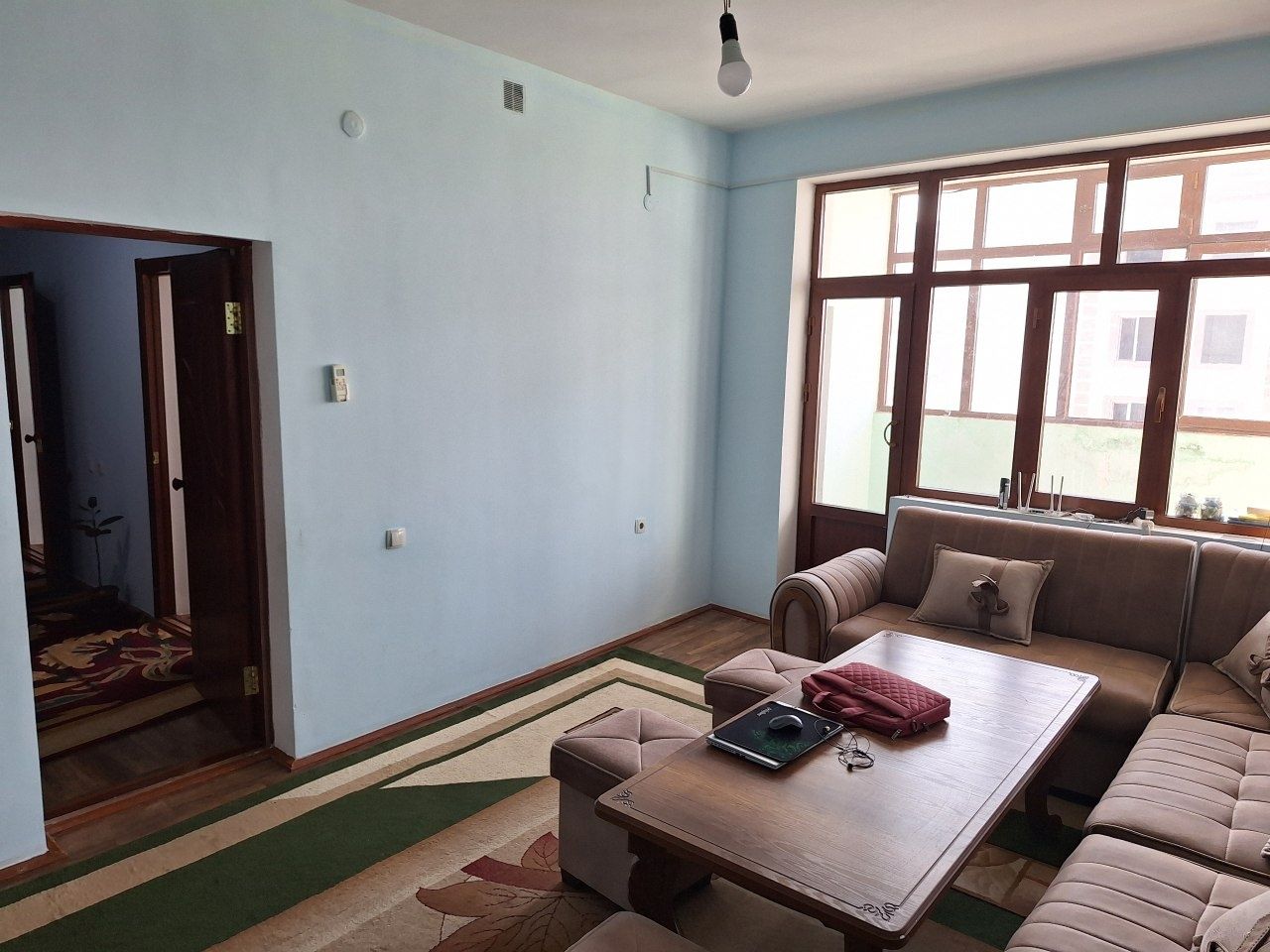 Qarshi shahridan 2 xonali 75 kv uy sotiladi
