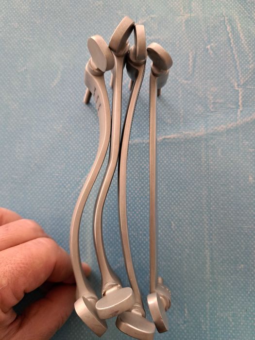 Комплект шаблони за купиране на уши