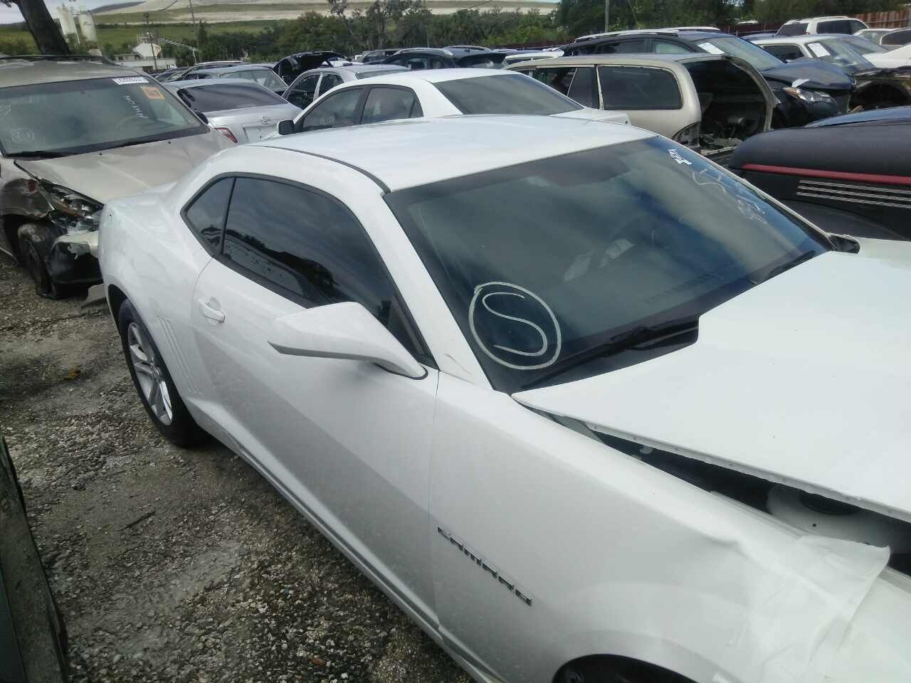 Chevrolet camaro 2015г. LT 3.6