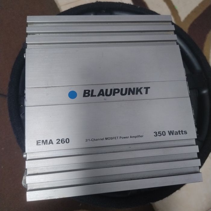 Vând tun de bass Blaupunkt