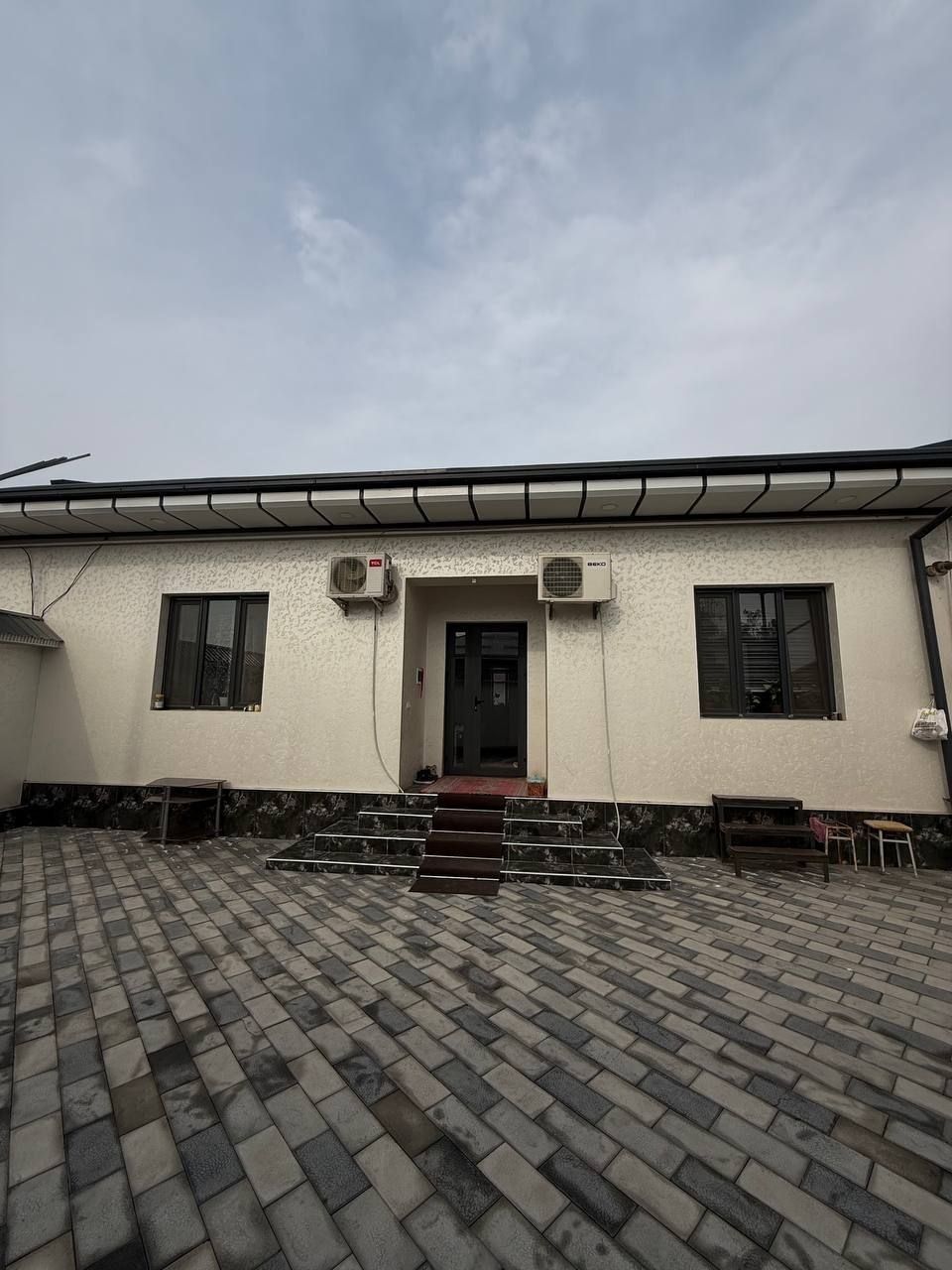 ДОМ. 4 комнаты (124 м²). 3,3 сотки. Старые Сергели (Eski Sergeli)