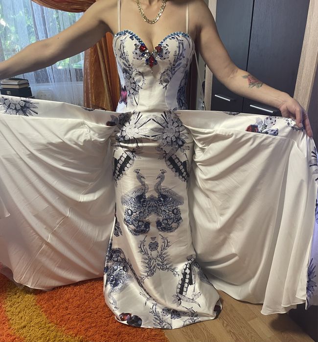 Vând rochie Mac Duggal