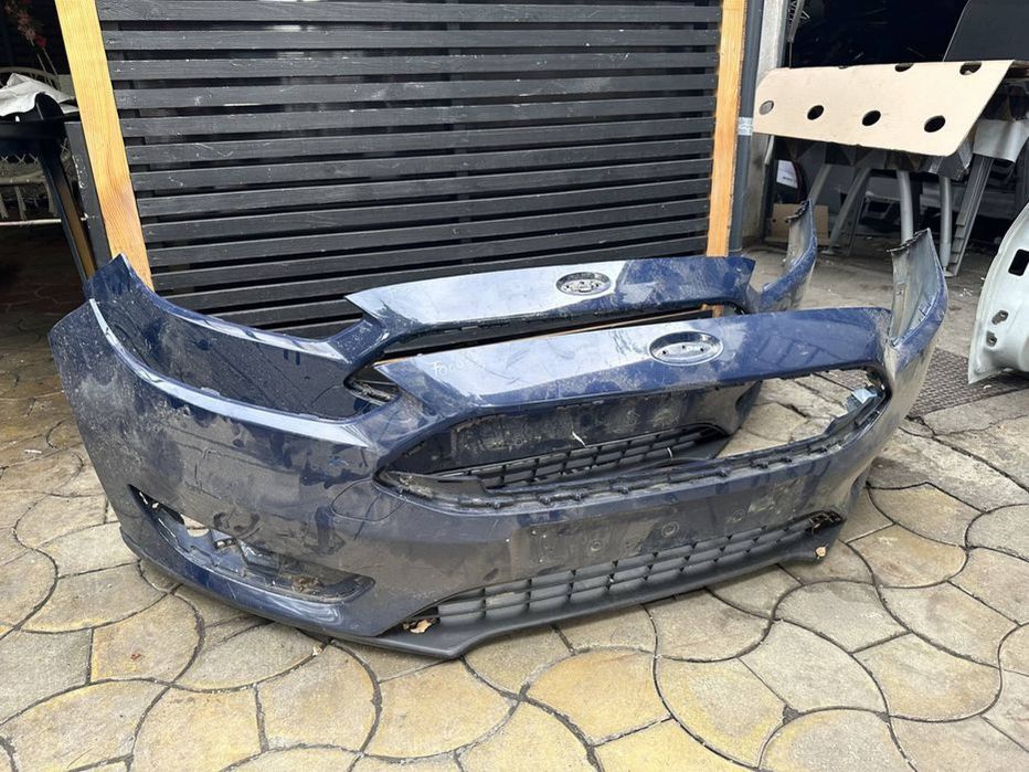 Bara fata Ford Focus 3 facelift 2015/2016/2017/2018