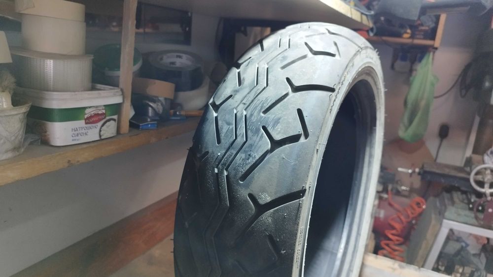 Гуми за мотор.150/80/16 и 180/70/15