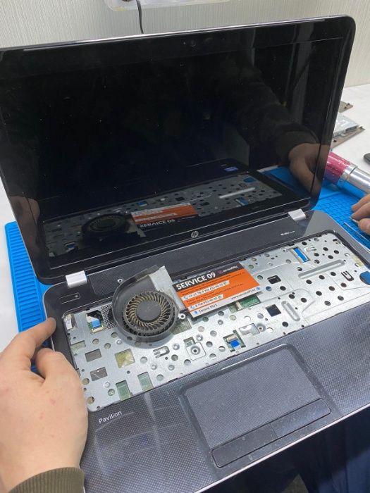 РЕМОНТ ЧИСТКА ноутбука компьютера от пыли и грязи, замена термопасты