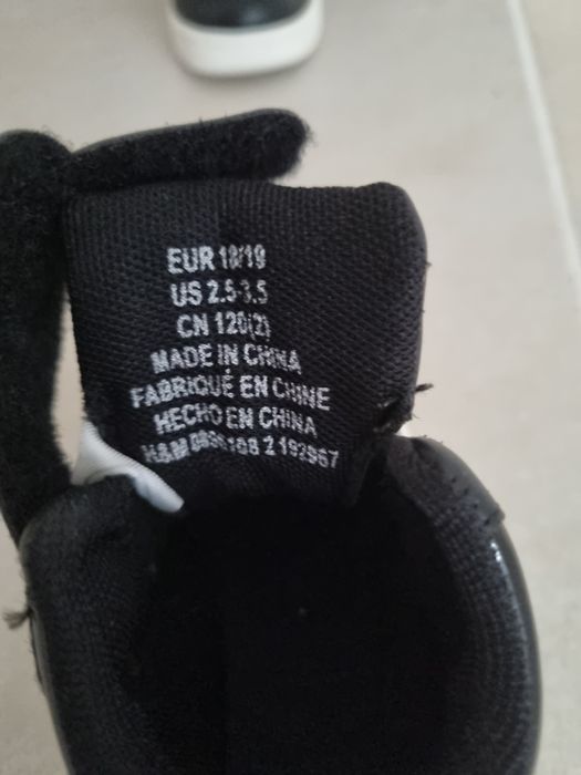 Обувки размер 18/19