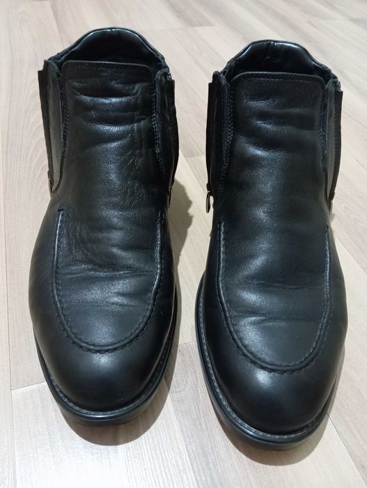 Продам натуральную кожаную зимнюю обувь GIAMPIERONICOLA