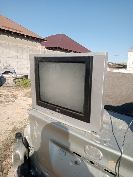 Телевизор самсунг