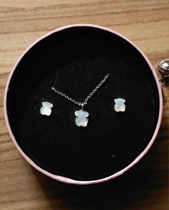 Комплект украшений Tous Серебрянное Колье и Серьги в виде мишки.