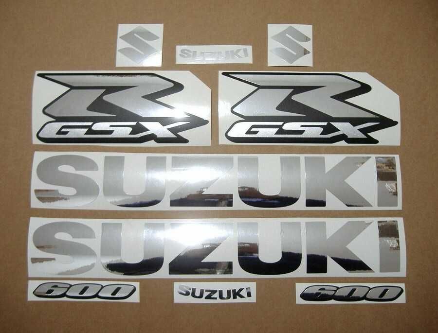 Стикери Сузуки 600 различни цветове GSXR Suzuki лепенки гсхр емблеми