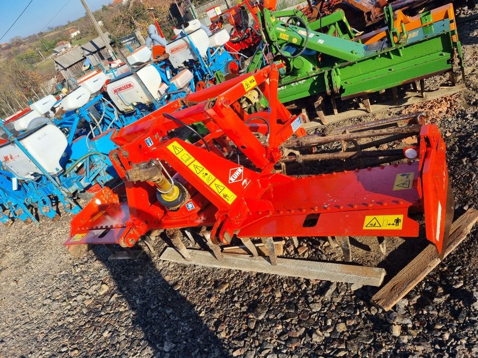 Freza Grapa Rotativa Kuhn HRB 303D
