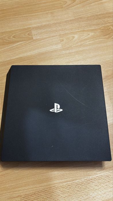 PlayStation 4 pro 1 терабайт памет