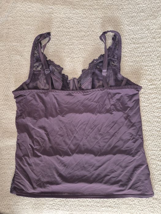 Top transparent din dantela