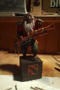 Figurina Dota2 sculptat lemn