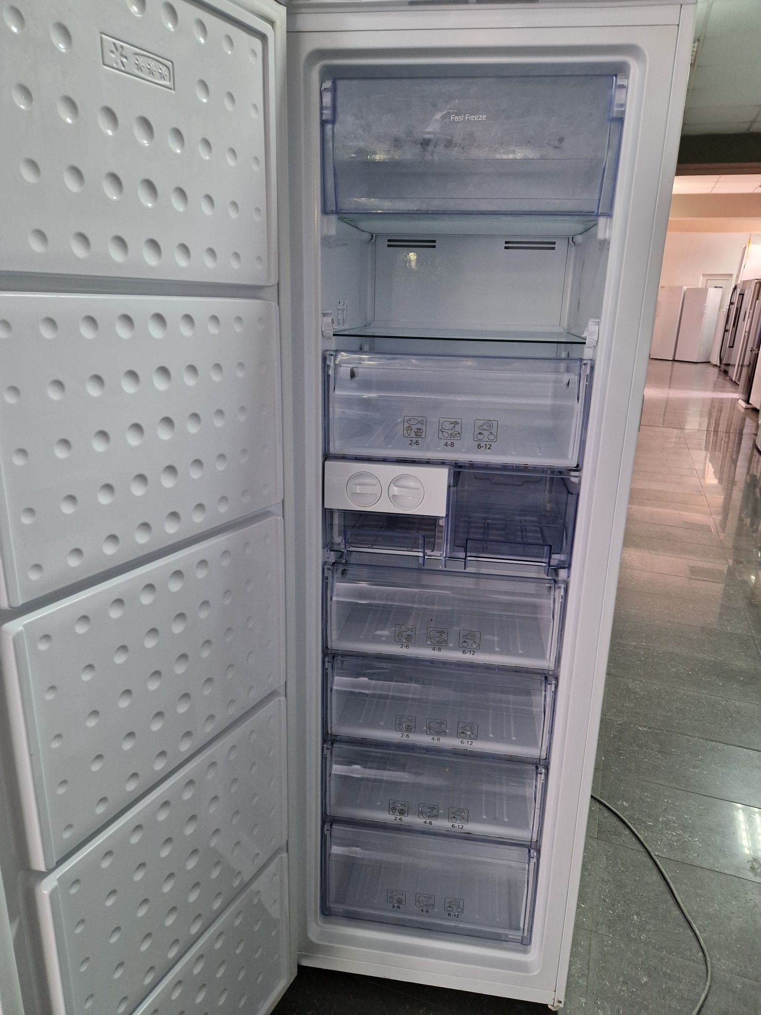 Фризер Beko A++ No frost 312 литра