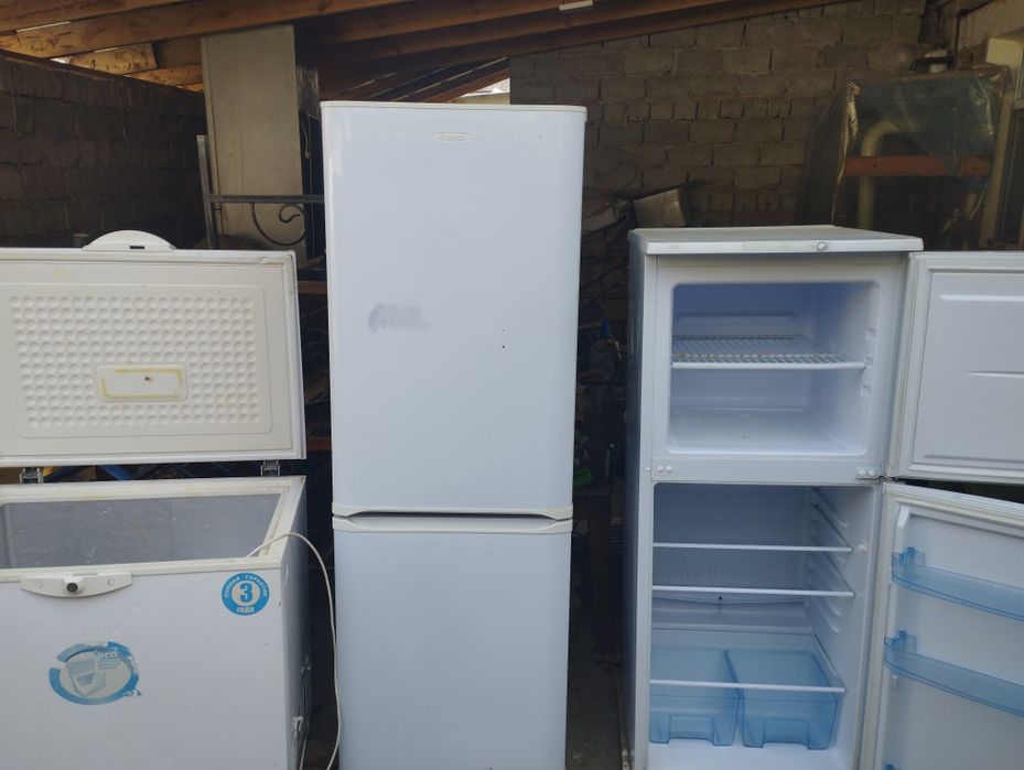 Осы 2 холодильник и морозильник сатылады