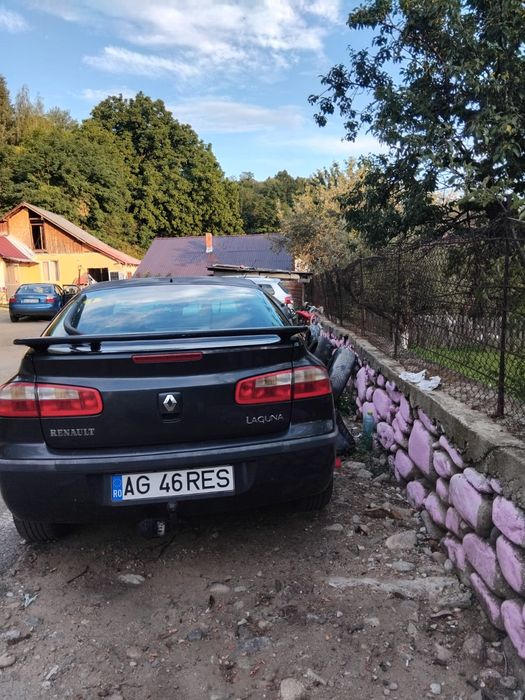 Vând Renault laguna