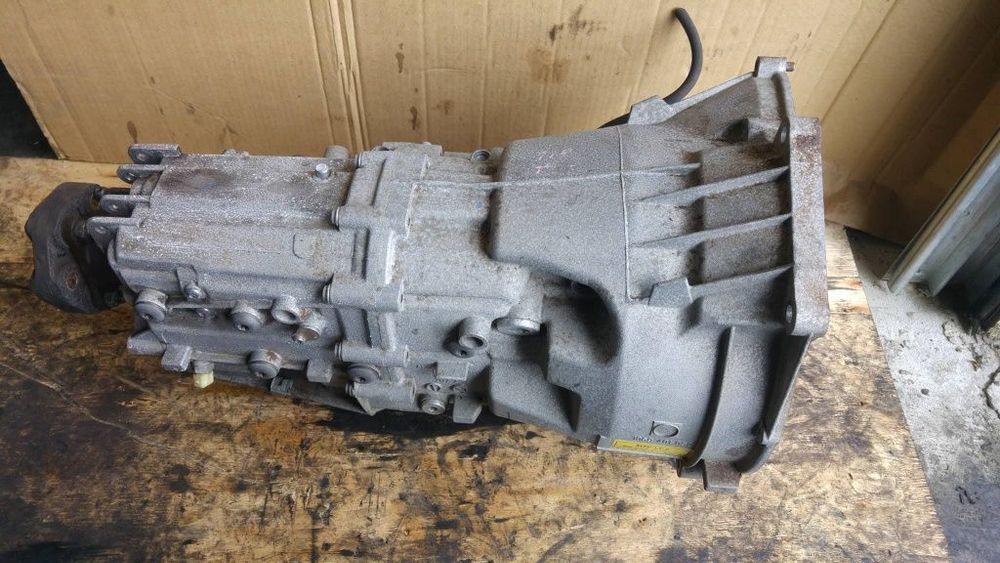 Cutie viteze manuala 6+1 trepte bmw 118d 318d e81 e87 e90 e91 122 cp