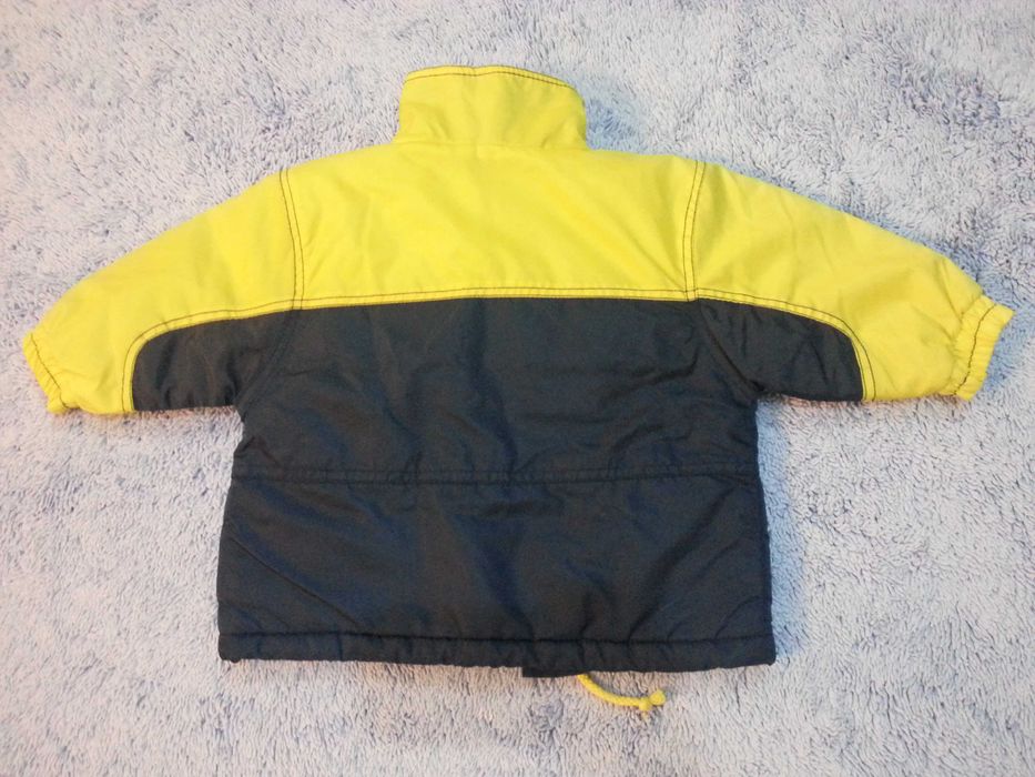 Geaca bebe, marimea 74, impermeabila