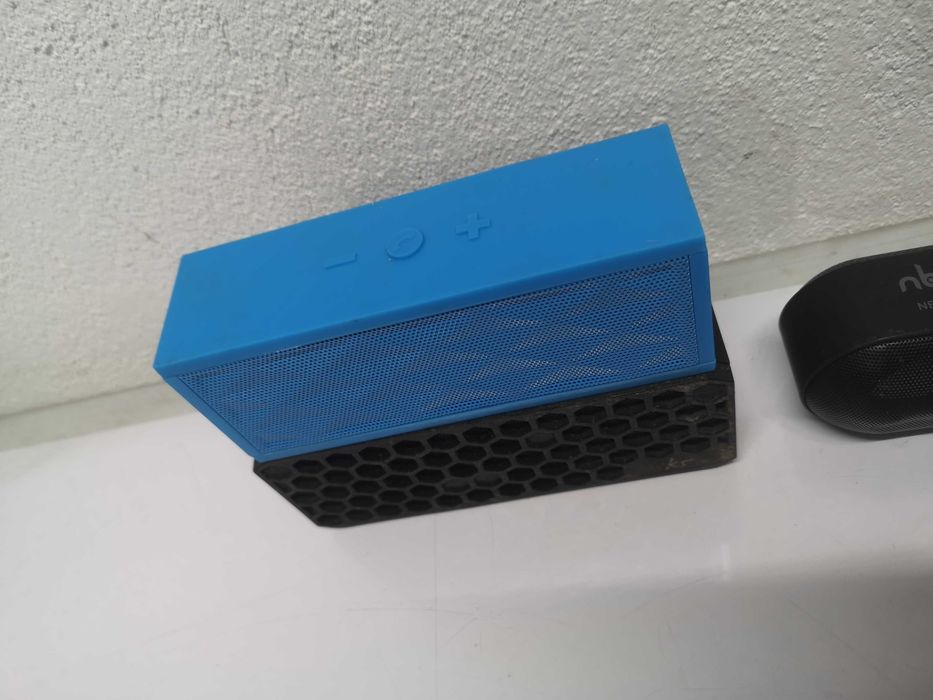 Колона Bluetooth - НЕ РАБОТЕЩИ