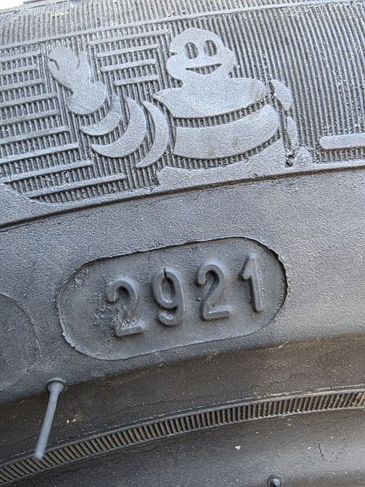 Vând patru anvelope de iarna michelin pilot alpin 6. 195 55 16  / 2921