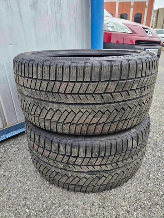 Зимни гуми Continental 315/40 R21 2бр.