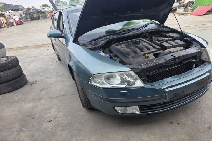 Piese Skoda Octavia a 2-a generatie