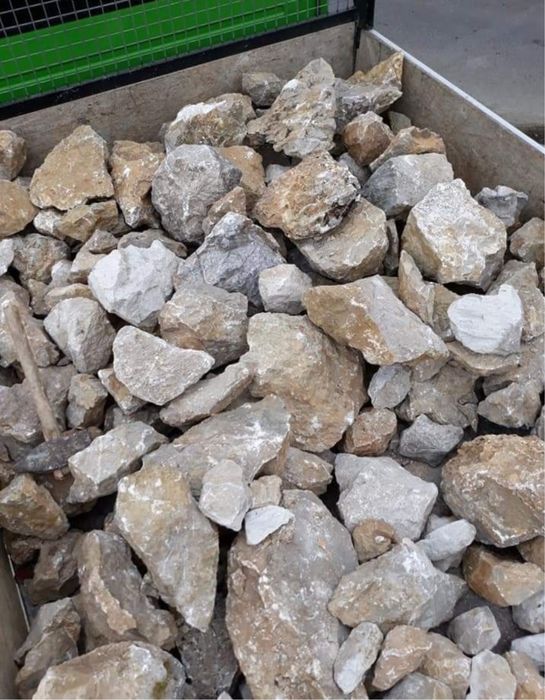 Piatra bolovani ornamentali oriunde in tara