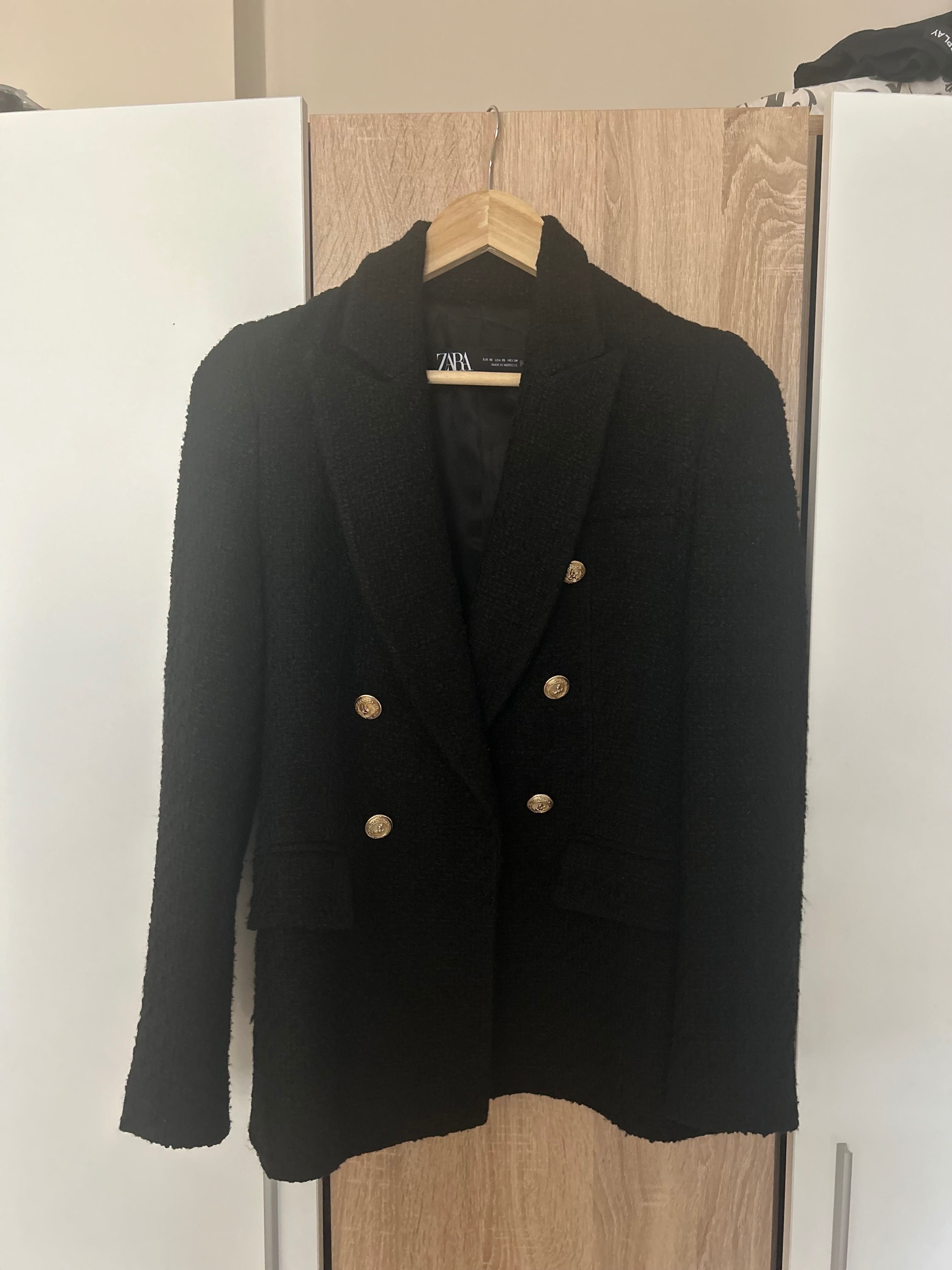Сака Zara XS букле/полиестер