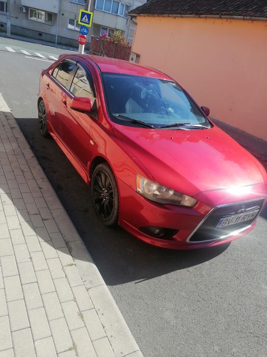 Mitsubishi lancer