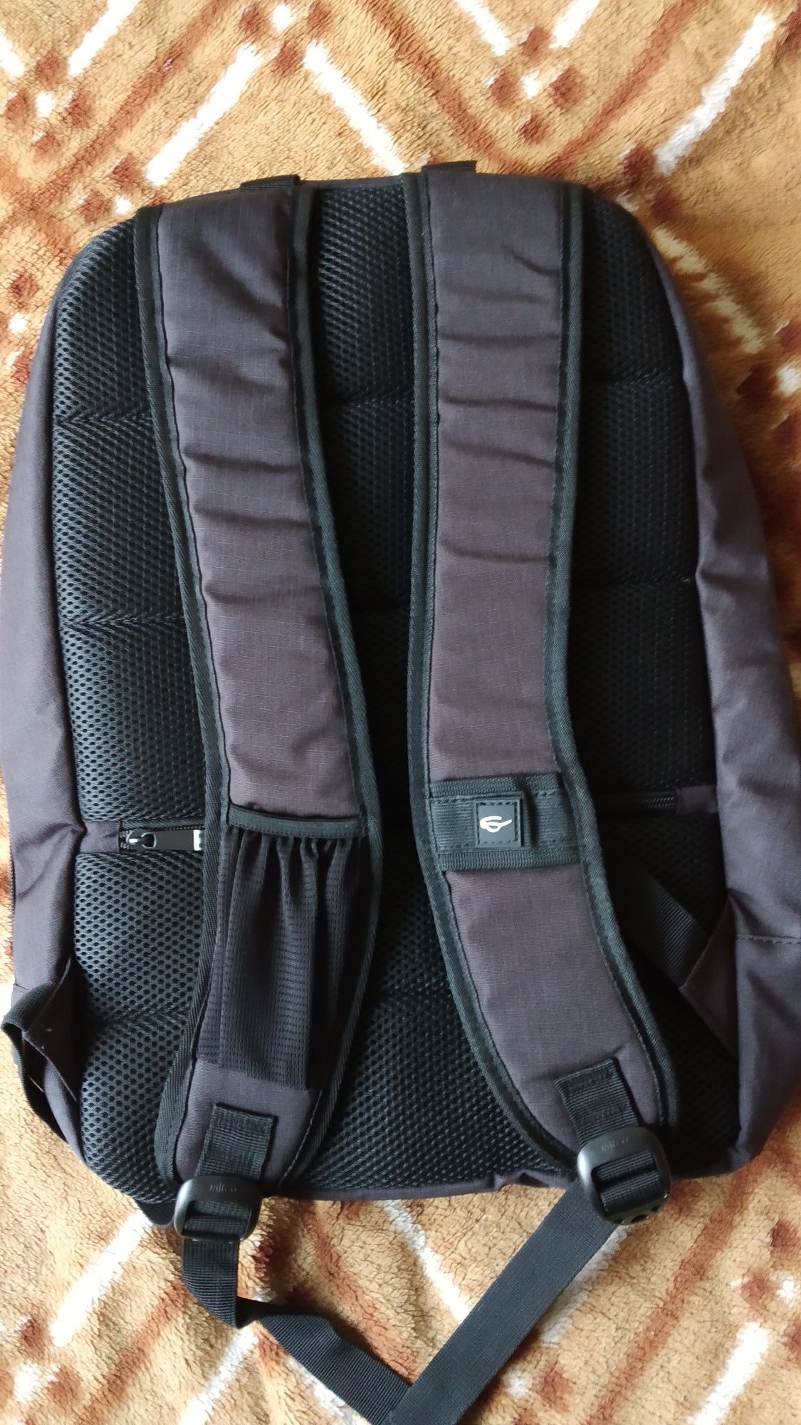 Рюкзак с солнечной батареей для ноутбука 15. 6 дюймов