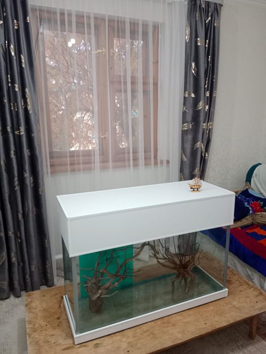 Продам аквариум 200л.