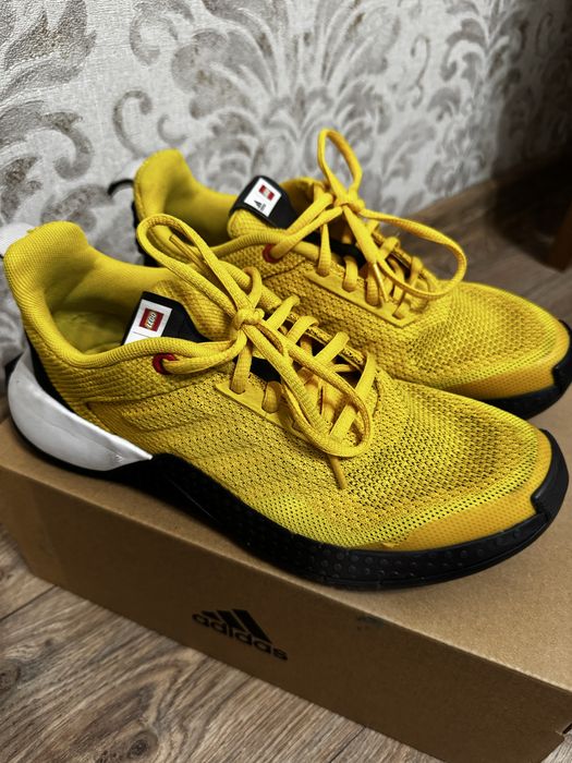Кроссовки Adidas lego