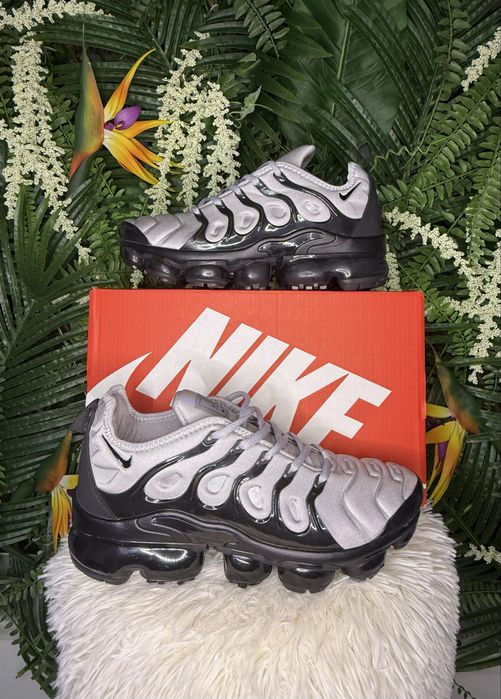 Nike Vapor Max Plus Gray Black