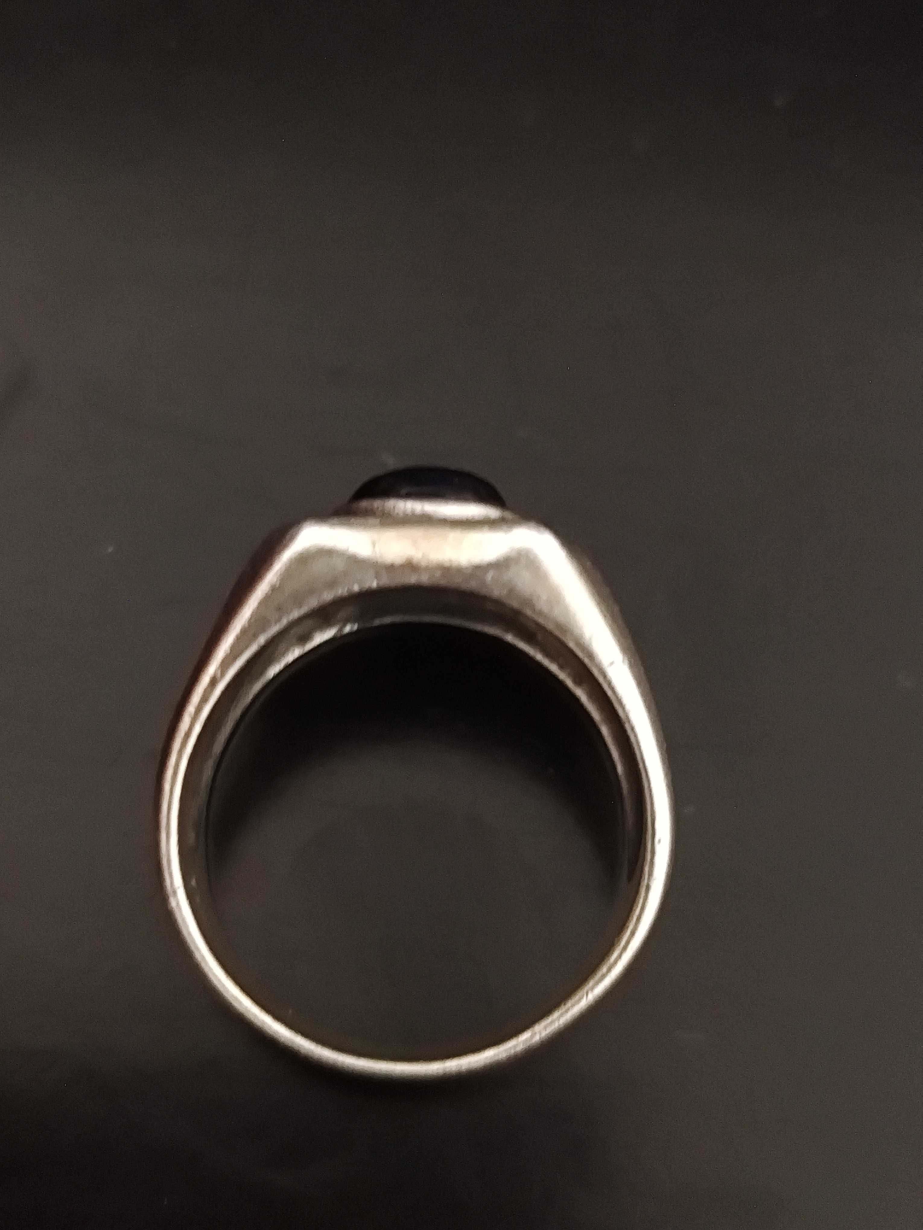 Inel Barbatesc Vechi Argint 925 cu Onix Negru