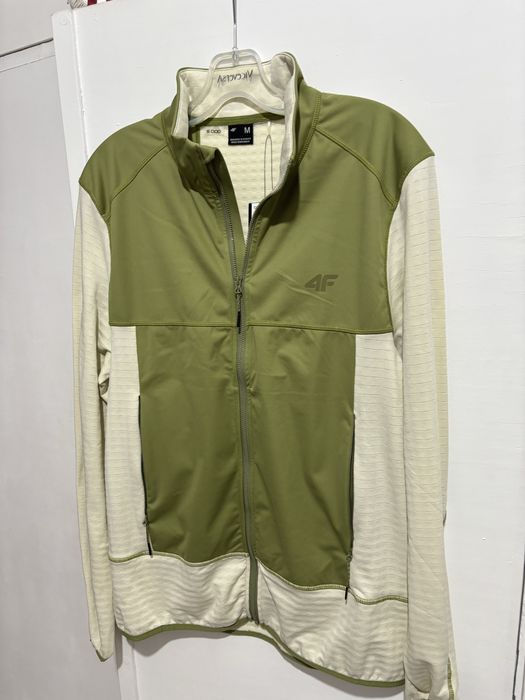 Bluza sport 4F noua