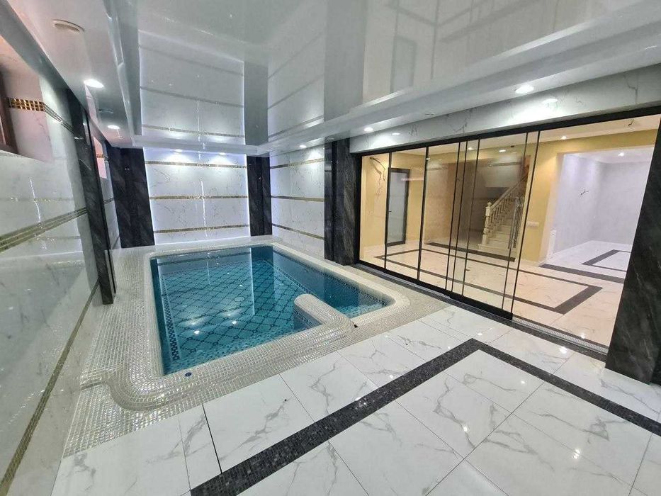 Продается Евро  Дом, Шуртепе 3 сотки, 3 уровня, 6 комнат, холл Бассейн