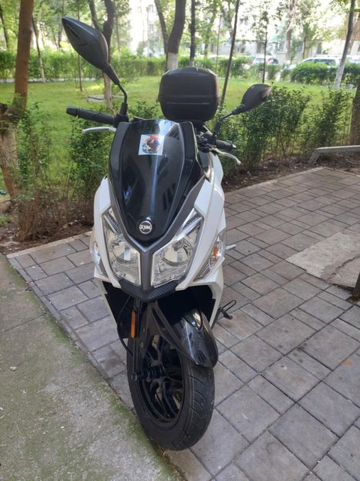 Scuter 50 CC vanzare 7000 lei