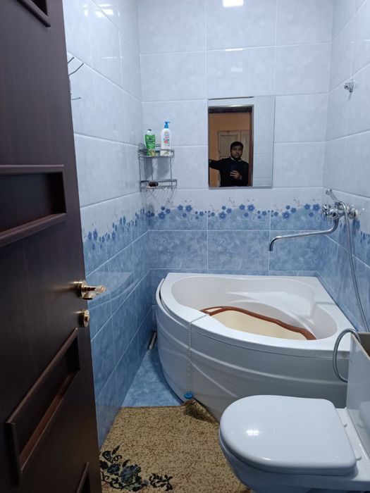 Uy hovli 4+2 sotix uchqahramon postga 1 km