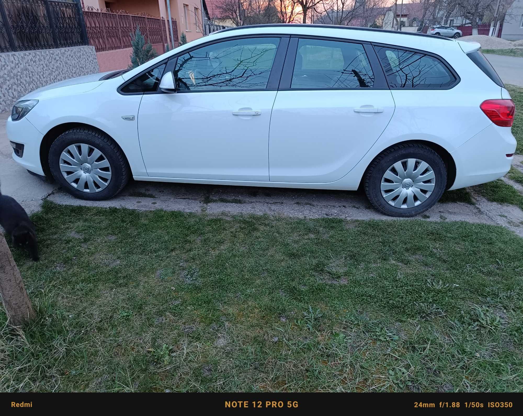 Opel Astra J 2016