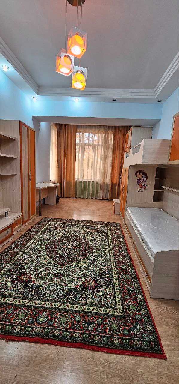 №3593.Продается 3х-комнатная квартира.