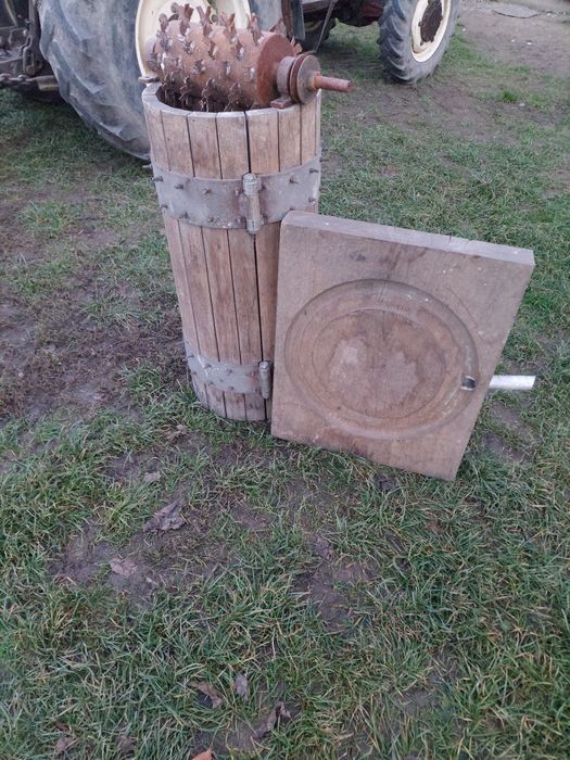 Vand presa pentru strugur si val pentru zdrobitor