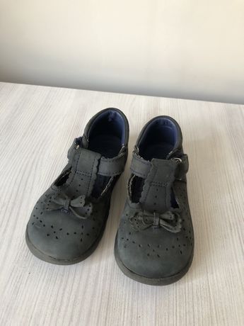 Детская обувь 26 размер