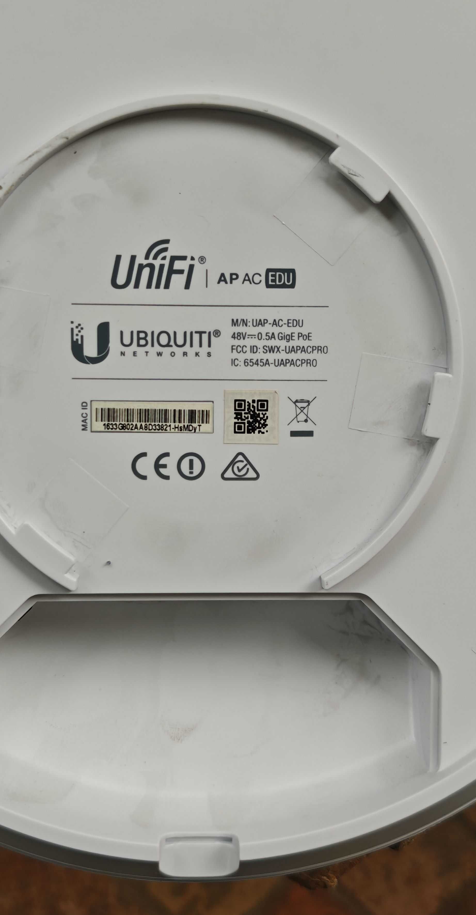 Ubiquiti UniFi UAP-AC-EDU 1300Mbit/s access point