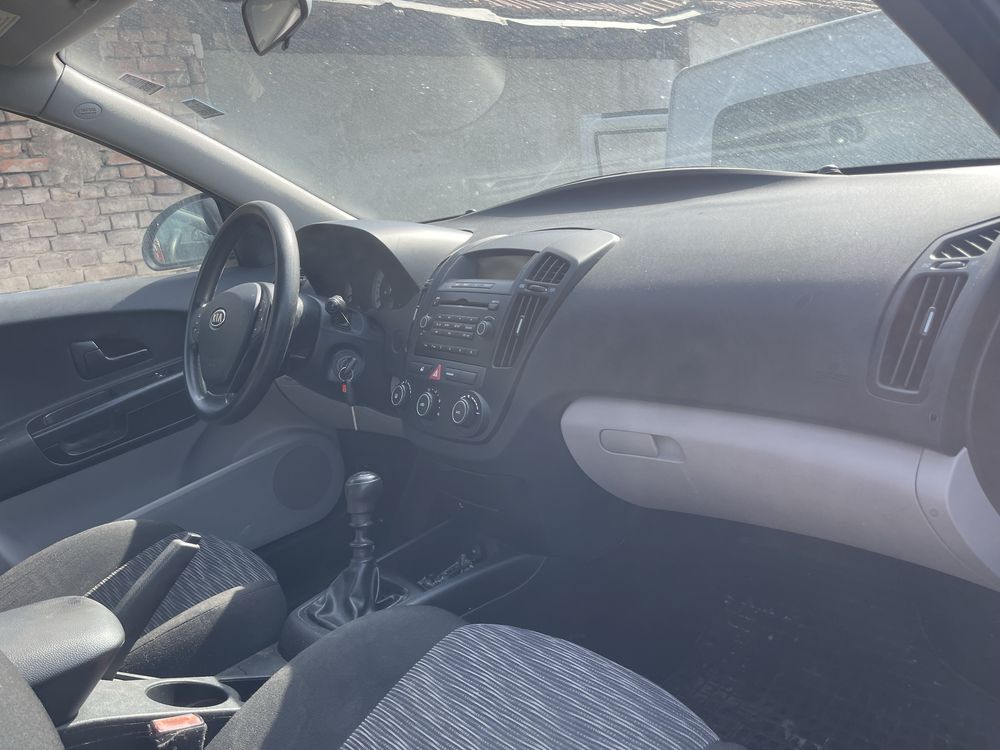 Kia Ceed 1.4i на части
