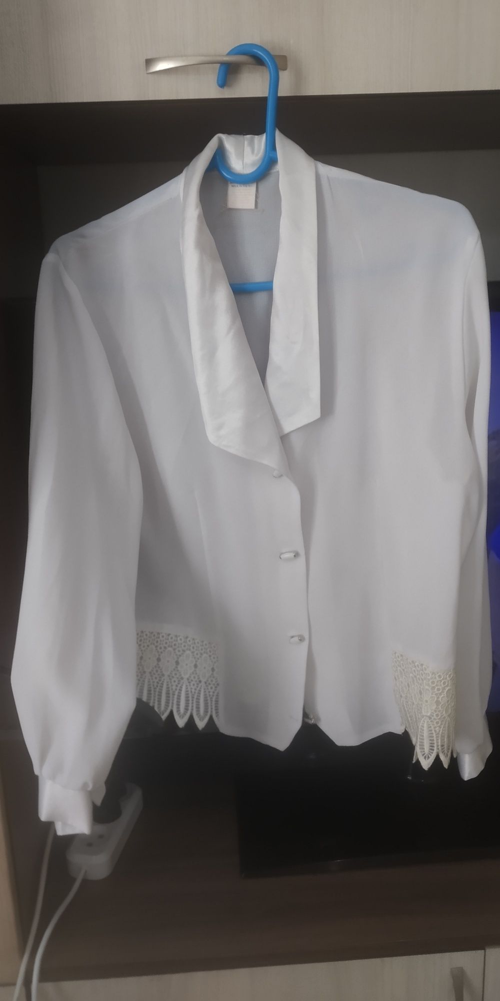 Блузка белая б/у