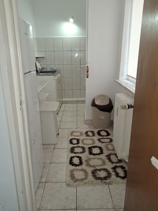 Inchiriez garsoniera ultracentrala