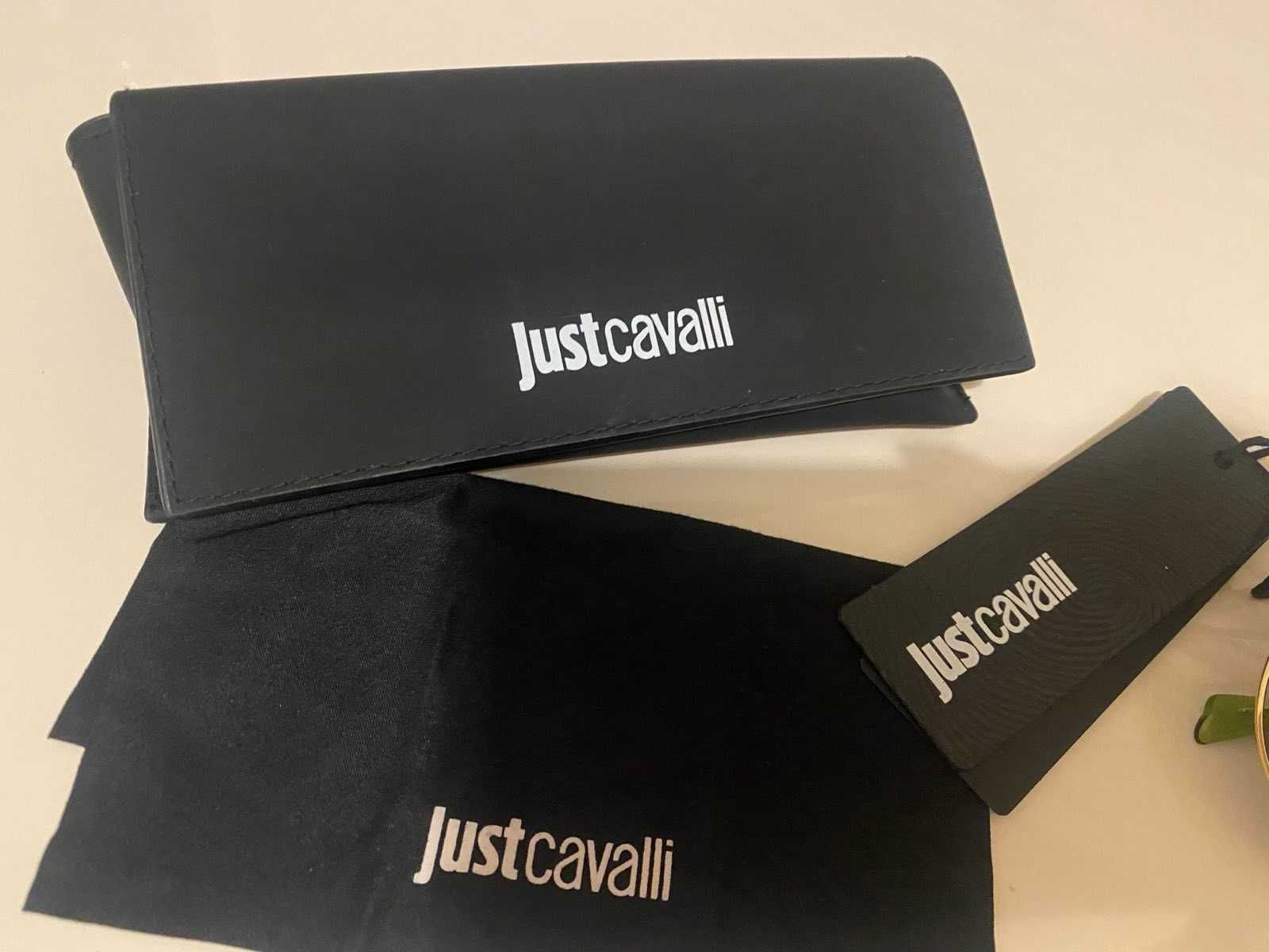 Слънчеви очила Just Cavalli