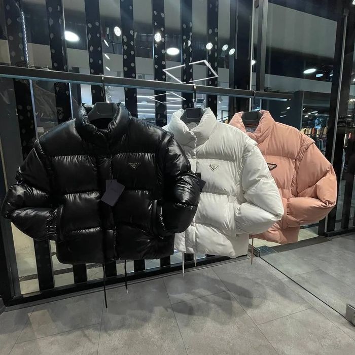 Куртка женская PRADA