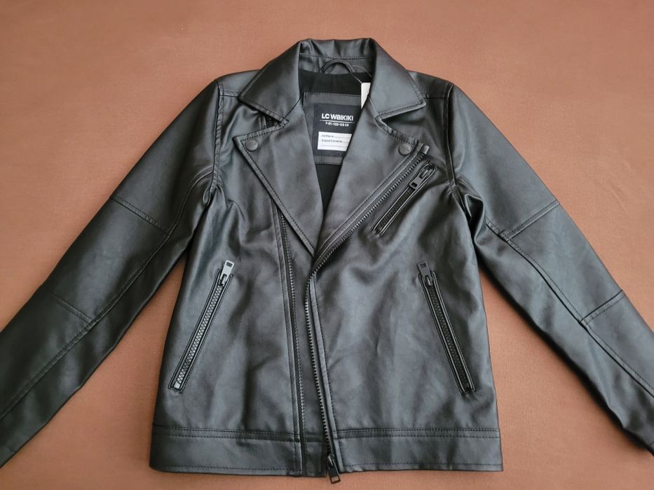 Детско кожено яке  7/8 години Ново